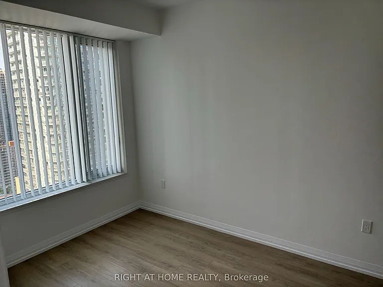 50 Dunfield Ave #3118 — Photo 8
