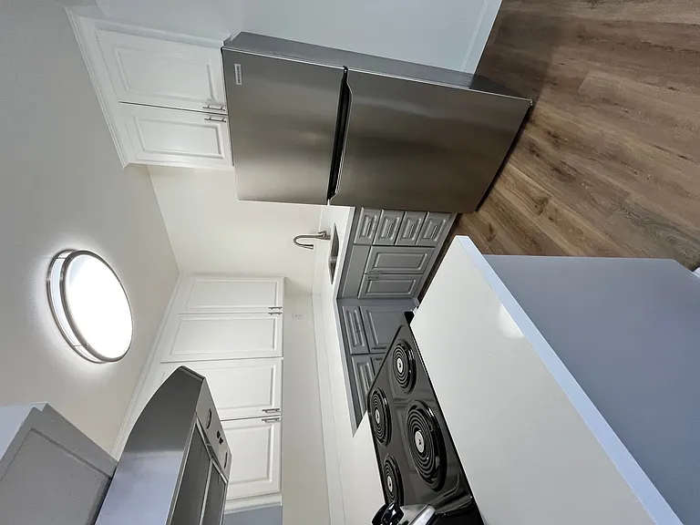 Colony Street Apts — Photo 18