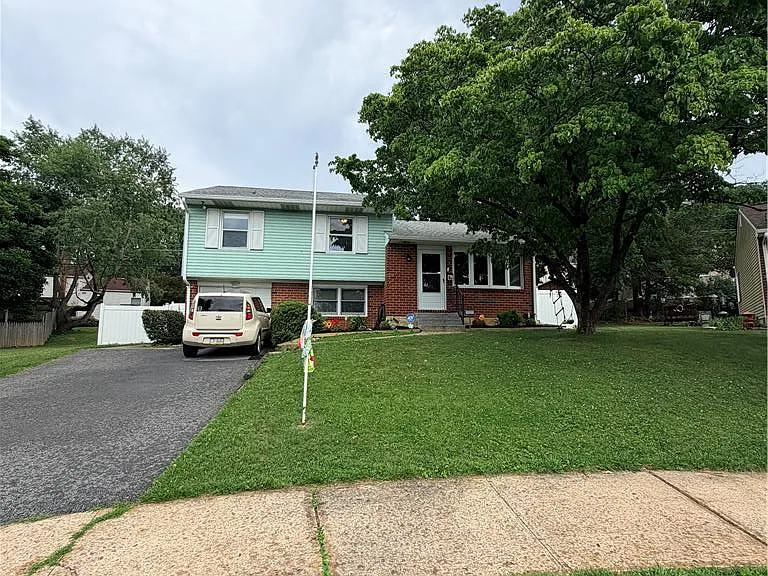 2521 S Lumber St — Photo 1