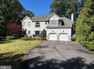 22 Kuzyk Rd, Cream Ridge, NJ 08514