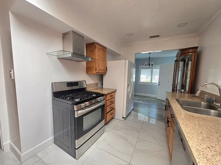 13321 Arizona St #1 — Photo 11