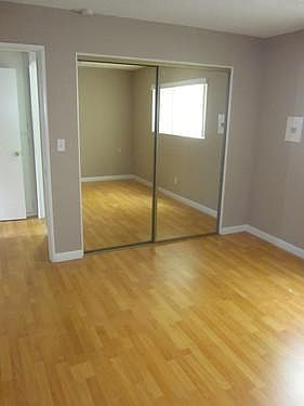 5th image of 283 Redondo Ave APT 8