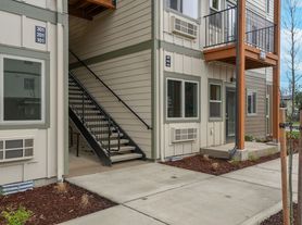 Riddell Apartments