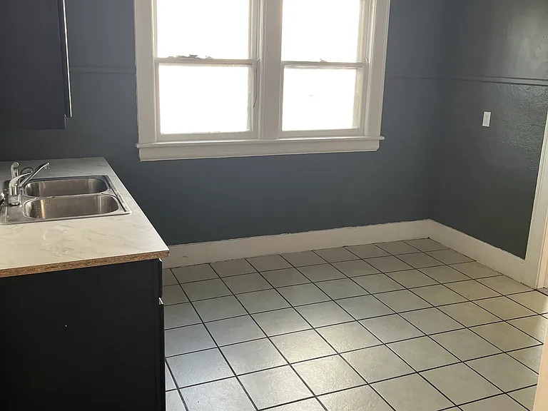82 Fairbanks St #1 — Photo 5