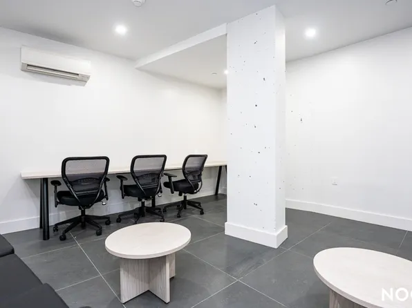 375 Lefferts Avenue image 7 of 13