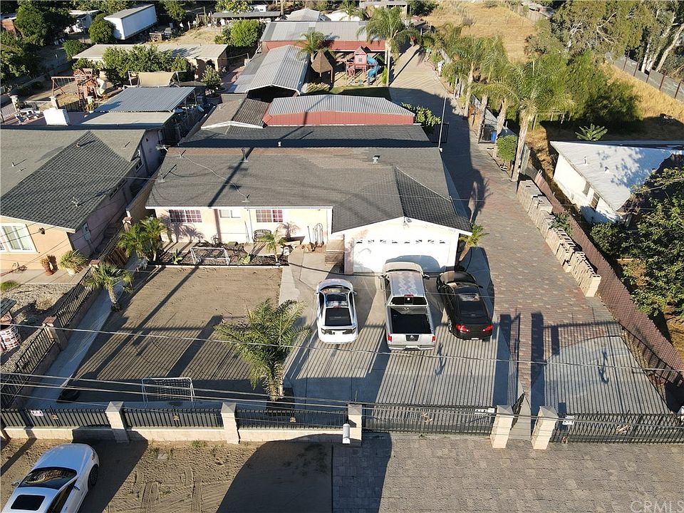 1st image of 9883 Carob Ave