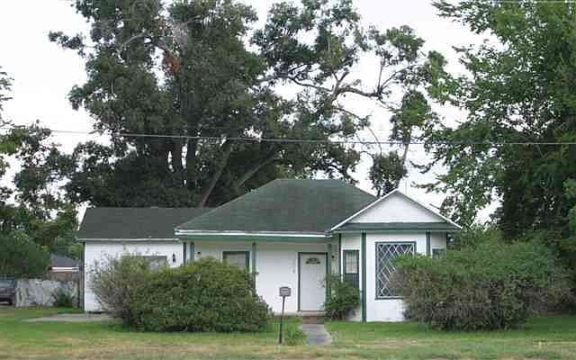 1st image of 1719 Port Neches Ave