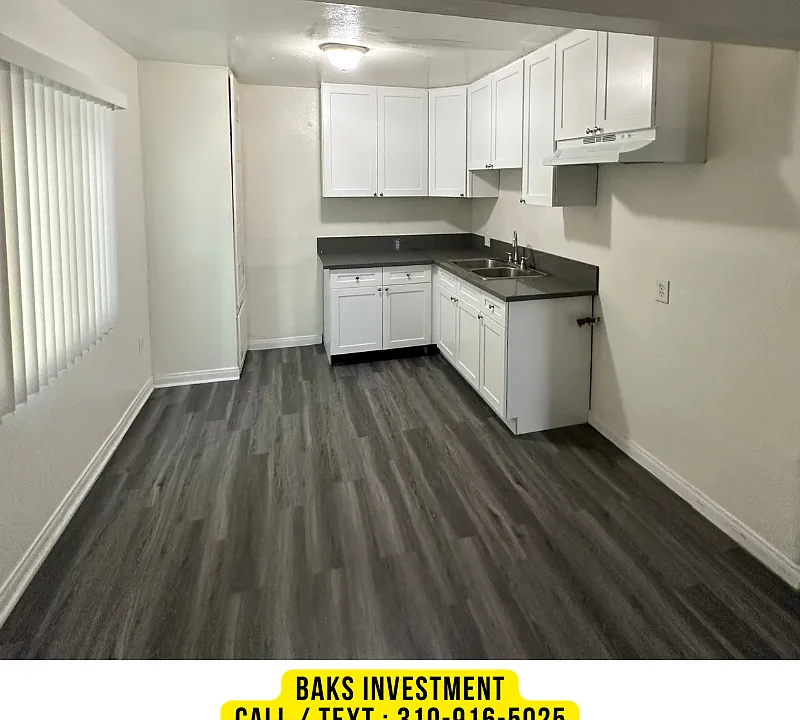 2811 S Central Ave #3