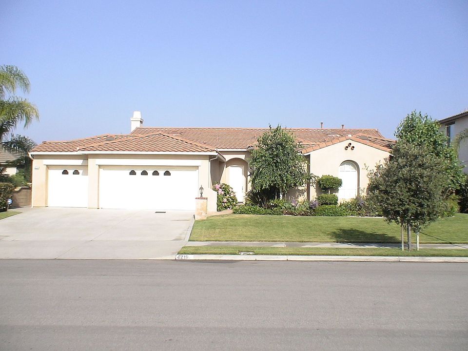 1st image of 4219 Oak Leaf Ln