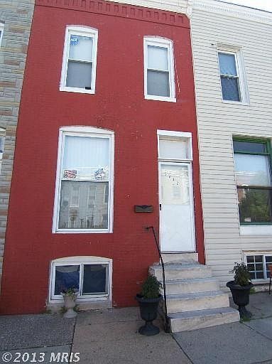 2nd image of 2442 Francis St
