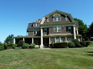 386 Green End Ave APT 7, Middletown, RI 02842