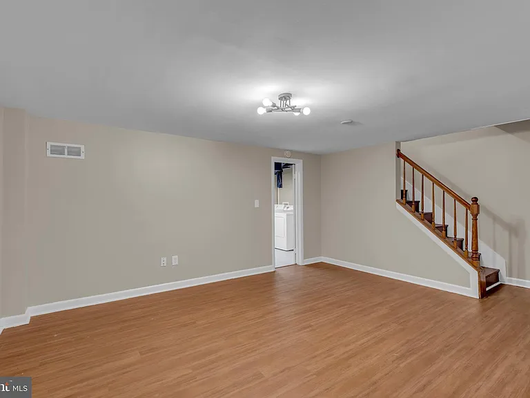 5520 Sagra Rd — Photo 27