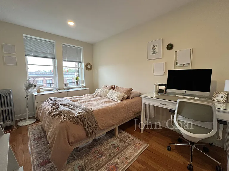 123 Sutherland Rd #N — Photo 14