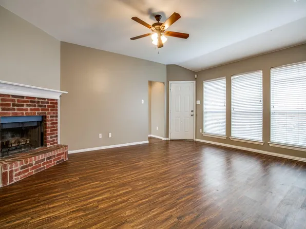 129 Lipan St, Greenville, TX 75402