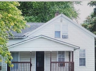 1308 N Center St, Bloomington, IL 61701