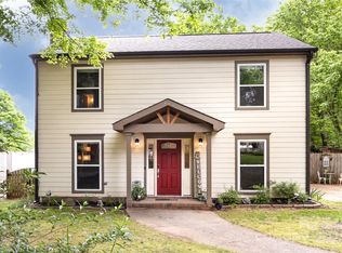 7826 Surreywood Pl, Charlotte, NC 28270