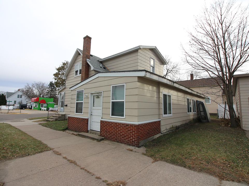 1st image of 209 W Sarnia St