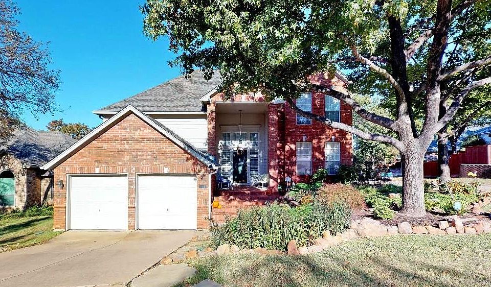 1st image of 711 Meadow Bend Ct