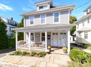 231 Flax Hill Rd #C, Norwalk, CT 06854