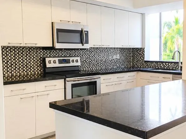 8304 NW 24th St #8304, Pompano Beach, FL 33065