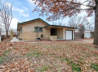2048 S Terrace Dr, Wichita, KS 67218