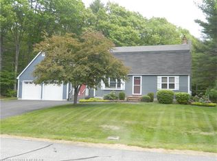 5 Heidi St, Springvale, ME 04083