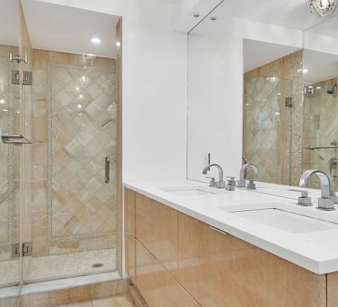 5th image of 55 W 76th St APT 6