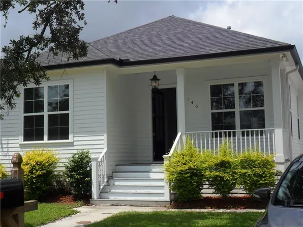 5146 Montegut Dr, New Orleans, LA 70126
