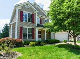 4894 Highland Place Ct, Richmond Heights, OH 44143