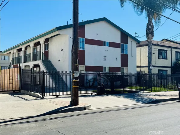 7228 Independence Ave APT 3, Canoga Park, CA 91303