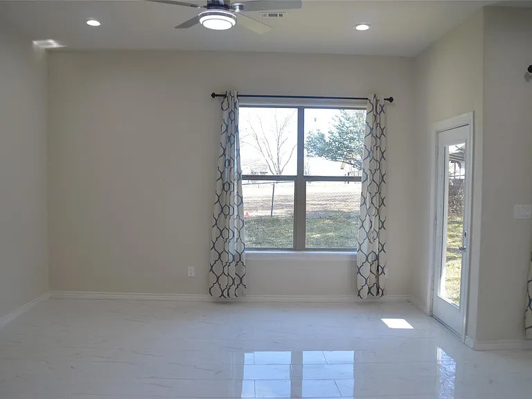 4565 County Road 446 — Photo 6