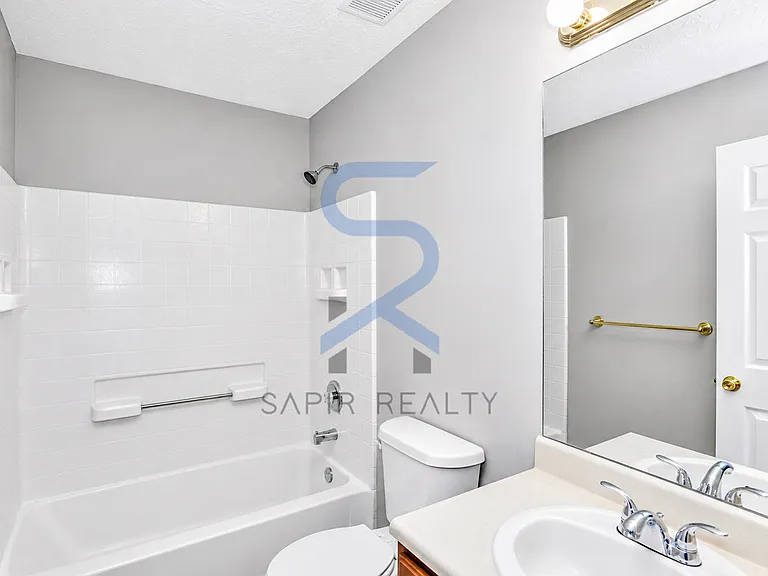 5791 Strathmoor Manor Cir — Photo 12