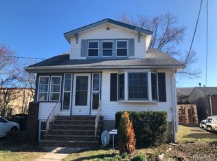 16 Washington Rd, Sayreville, NJ 08872