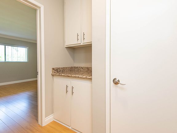 5th image of 1810 Purdue Ave APT 15