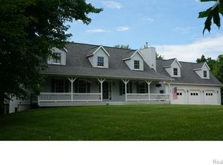 11332 Ravenswood, Holly, MI 48442