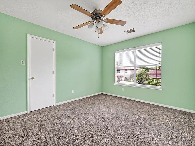 16102 Flatridge Ct — Photo 31