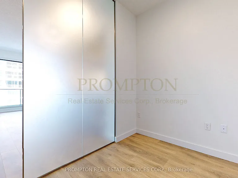 85 McMahon Dr #2307 — Photo 12