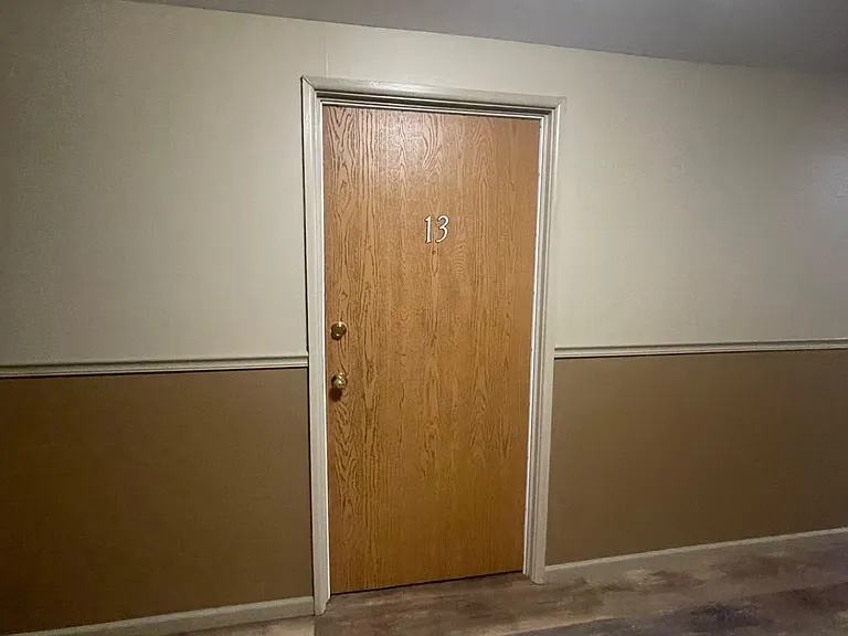 1120 Ann St #13 — Photo 17