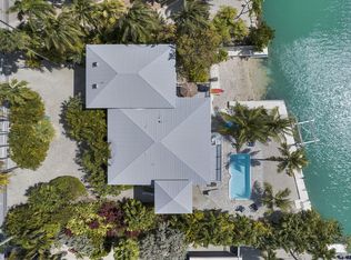 340 S Point Dr, Sugarloaf Key, FL 33042
