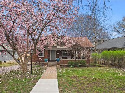 6415 McGee St, Kansas City, MO, 64113