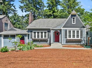 9725 NE Shaver St, Portland, OR