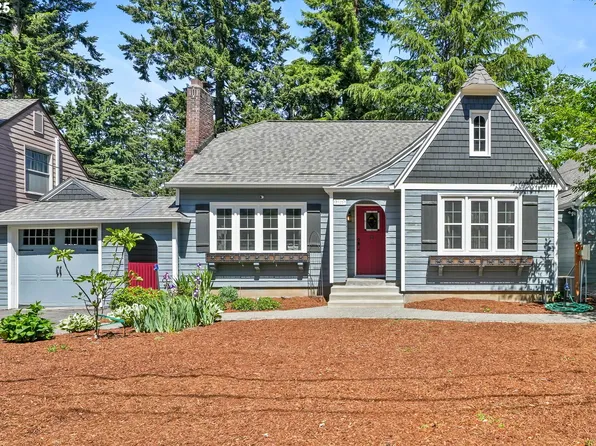 9725 NE Shaver St, Portland, OR 97220