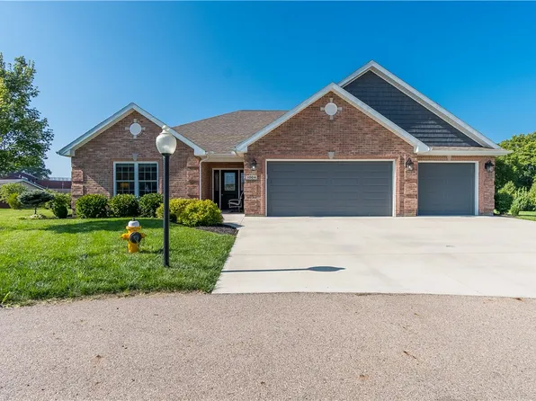 1004 Plymouth Ct, Troy, OH 45373
