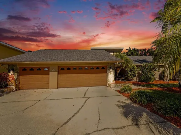 3168 Masters Dr, Clearwater, FL 33761