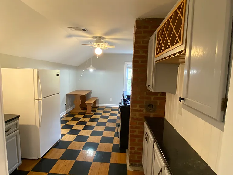 1832 W 48th St #1 — Photo 11
