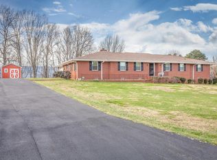 303 S Mission Ridge Dr, Rossville, GA 30741