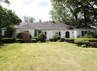 176 Midland Ave, Glen Ridge, NJ 07028