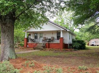 214 Pine Ridge Rd, Lyman, SC 29365