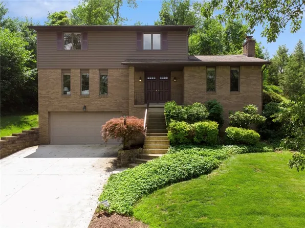 661 Vincent Dr, North Huntingdon, PA 15642