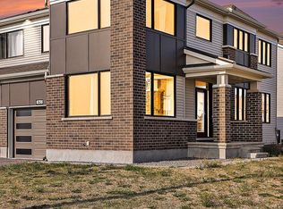 165 Yearling Cir, Ottawa, ON K0A2Z0